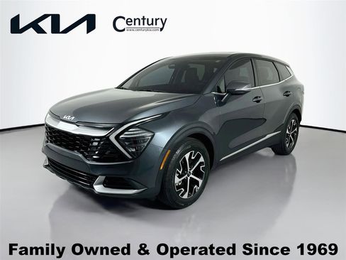 Certified 2025 Kia Sportage EX FWD image 1