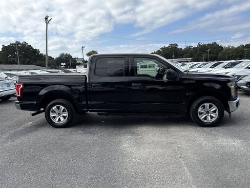 Used 2017 Ford F150 XLT image 6