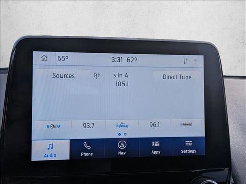 Used 2020 Ford EcoSport SE w/ SE Convenience Package image 13