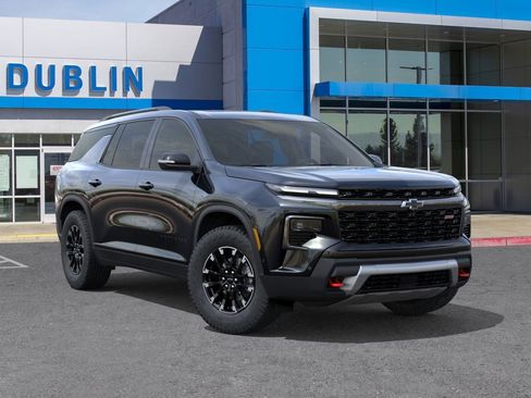 New 2026 Chevrolet Traverse Z71 w/ Enhanced Driving Package image 8