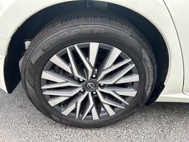 Used 2023 Nissan Altima 2.5 SV w/ SV Premium Package FWD image 51