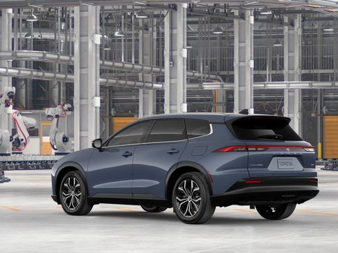 New 2026 Toyota Crown Signia AWD/4WD image 6