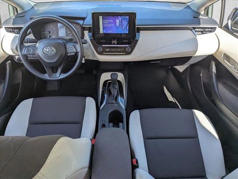 New 2025 Toyota Corolla LE image 13