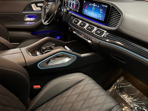 New 2026 Mercedes-Benz Maybach GLS 600 4MATIC image 27