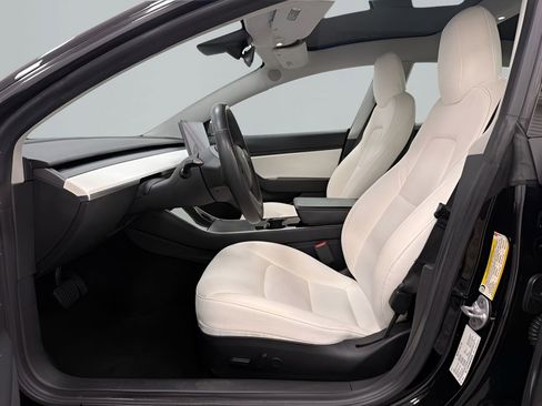 Used 2019 Tesla Model 3 Standard Range Plus RWD image 11