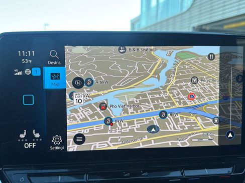 Used 2022 Volkswagen ID.4 Pro S image 12