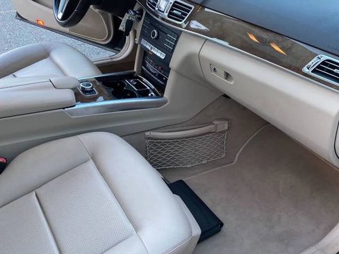 Used 2016 Mercedes-Benz E 350 E 350 4MATIC Sedan 4D image 14