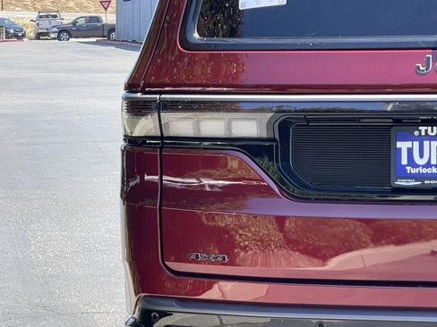 New 2026 Jeep Grand Wagoneer Limited AWD/4WD image 13