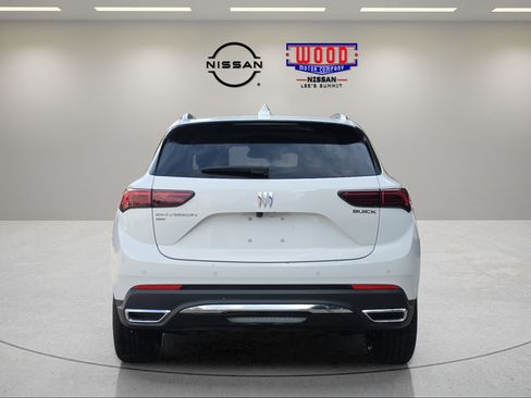Used 2024 Buick Envision Preferred AWD/4WD image 3