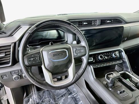 Used 2024 GMC Sierra 1500 Denali AWD/4WD image 25