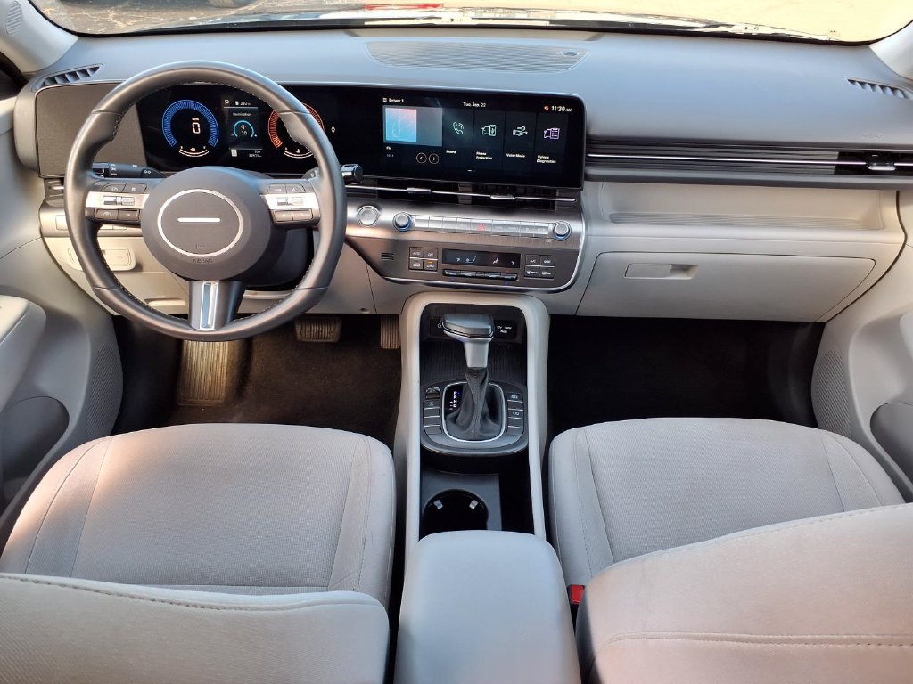 Used 2025 Hyundai Kona SEL AWD/4WD image 10