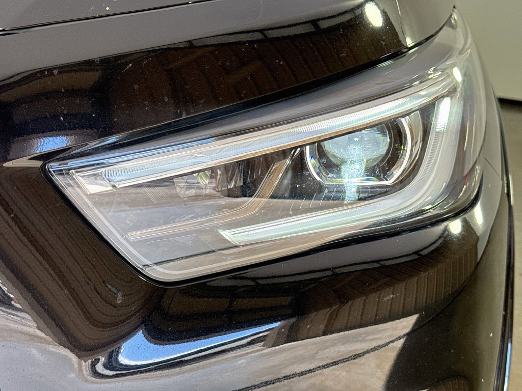 Used 2018 INFINITI QX80 4WD w/ Driver Assistance Package image 42