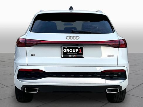 Used 2026 Audi Q5 Premium w/ Convenience Package AWD/4WD image 4
