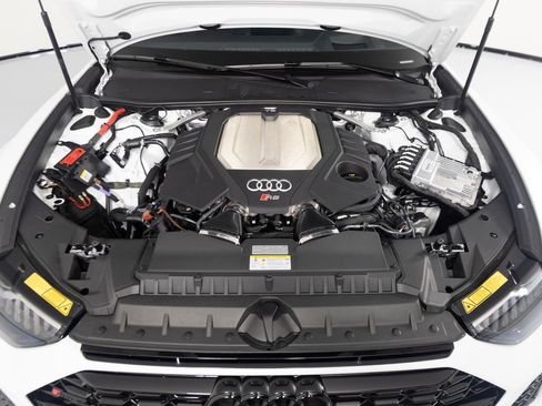 Used 2025 Audi RS 6 performance AWD/4WD image 46