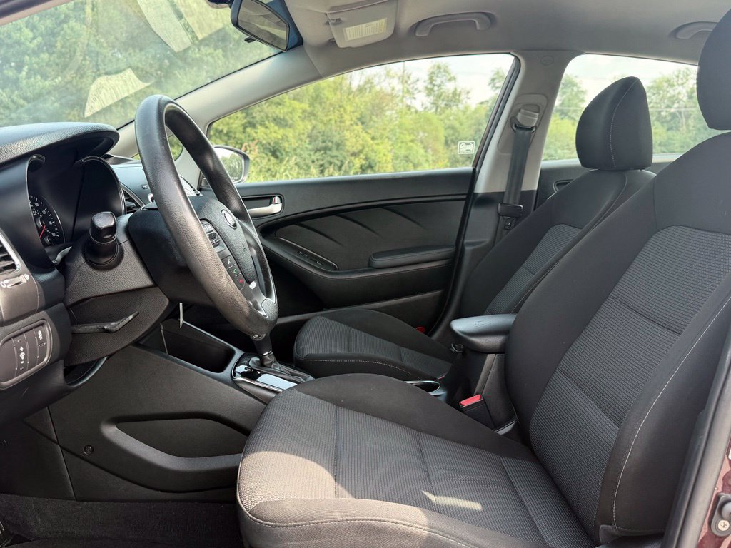 Used 2018 Kia Forte LX w/ LX Rear Camera Package FWD image 26