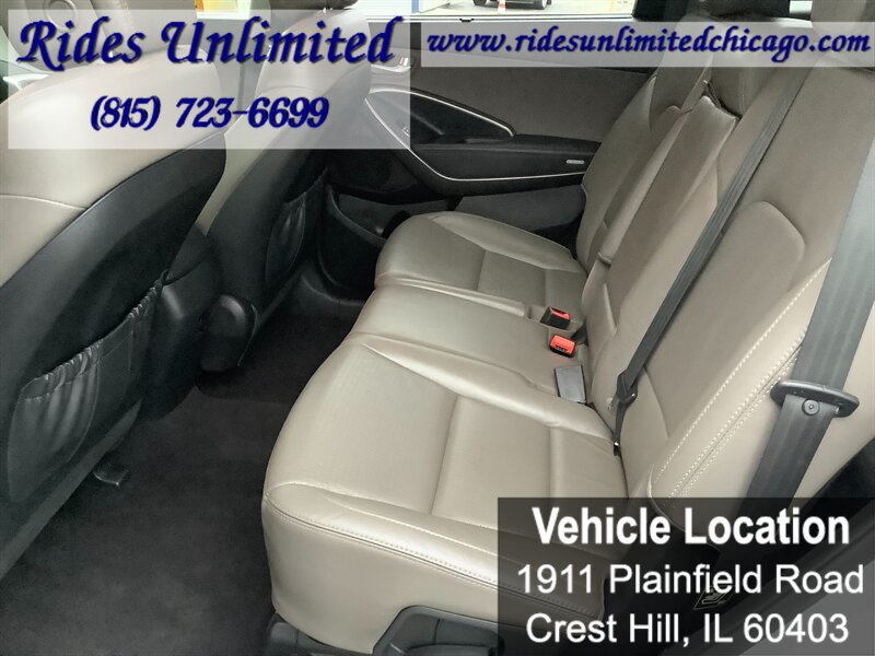 Used 2014 Hyundai Santa Fe GLS FWD image 25