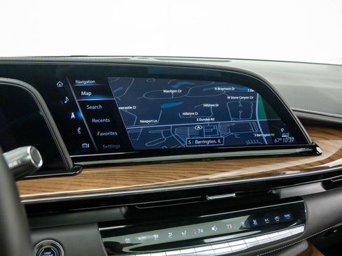 Certified 2023 Cadillac Escalade Sport Platinum w/ LPO, ONYX Package AWD/4WD image 38