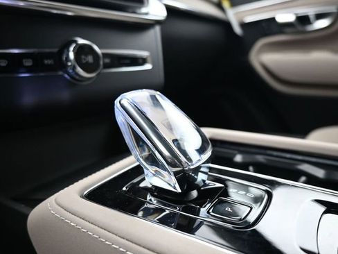 New 2026 Volvo XC90 B6 Core w/ Protection Package Premier image 12