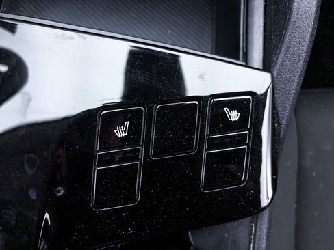 Used 2023 Kia Sportage LX image 17