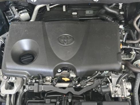 Used 2025 Toyota RAV4 XLE w/ Convenience Package FWD image 28