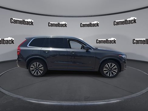 Used 2021 Volvo XC90 T6 Momentum w/ Climate Package AWD/4WD image 8