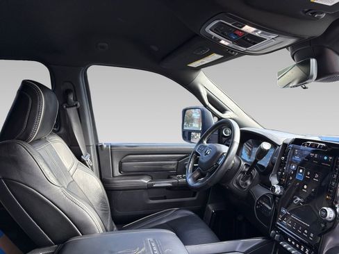 Used 2023 RAM 2500 Limited image 9