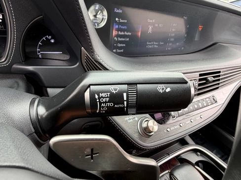 Used 2018 Lexus LS 500 AWD w/ Interior Upgrade Package image 28