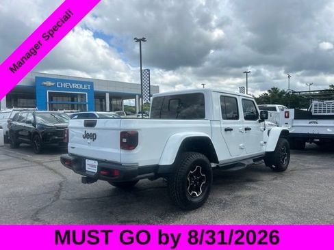 Used 2023 Jeep Gladiator Rubicon w/ LED Lighting Group AWD/4WD image 3