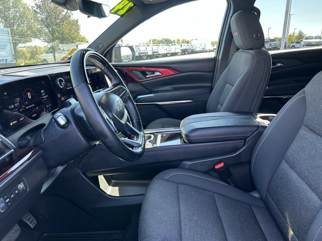 Used 2024 Chevrolet Traverse Z71 w/ Enhanced Driving Package AWD/4WD image 22