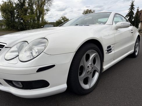 Used 2005 Mercedes-Benz SL 500 SL 500 2dr Convertible image 2
