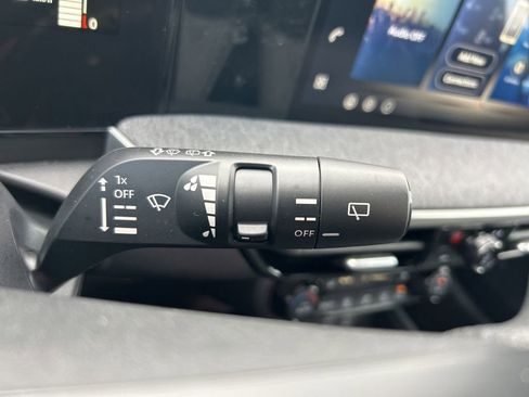 New 2026 Nissan Kicks SV w/ SV Premium Package image 29