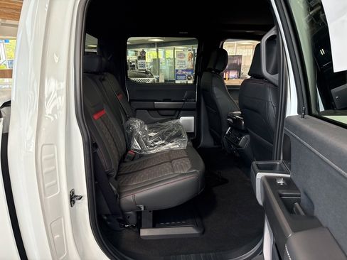 New 2025 Ford F150 Lariat w/ Equipment Group 502A High image 8