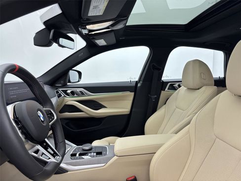 Used 2025 BMW 440i xDrive image 24