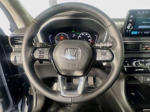 Used 2023 Honda Pilot EX-L image 16