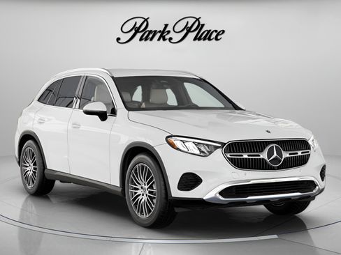 Certified 2026 Mercedes-Benz GLC 300 image 32