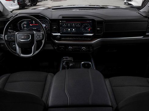 Used 2023 GMC Sierra 1500 Elevation image 31
