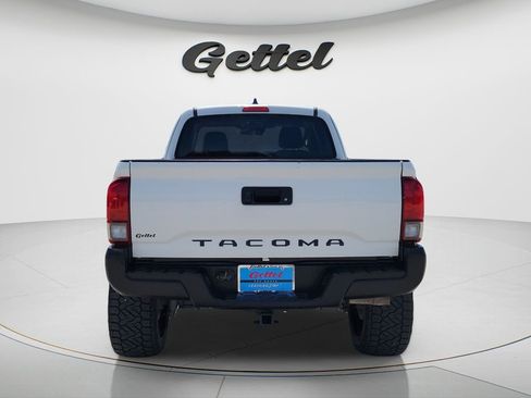 Used 2022 Toyota Tacoma SR image 6