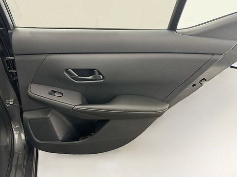Used 2025 Nissan Sentra SV w/ All-Weather Package FWD image 30