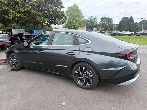 Used 2024 Hyundai Sonata SEL FWD image 5