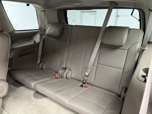 Used 2015 Chevrolet Tahoe LTZ AWD/4WD image 15