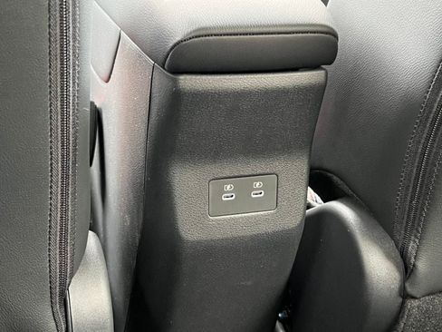 New 2026 Nissan Kicks SR w/ SR Premium Package image 33