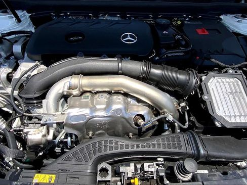 New 2025 Mercedes-Benz CLA 250 image 17
