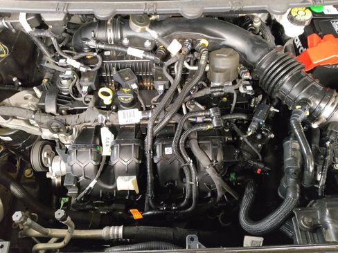 Used 2024 Ford Edge SEL image 30