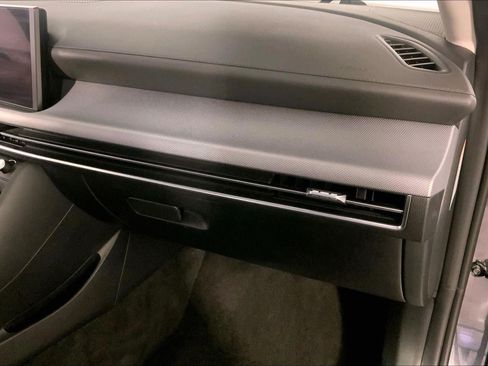 Used 2025 Hyundai Sonata SEL FWD image 16