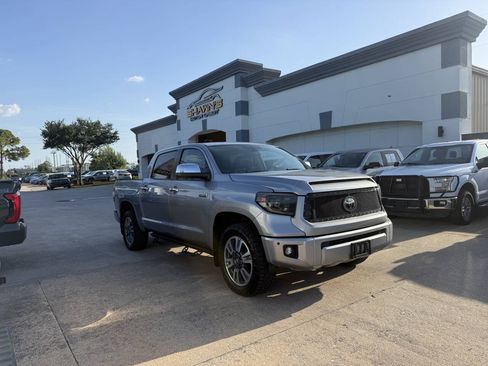 Used 2021 Toyota Tundra Platinum AWD/4WD image 2