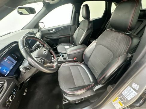 Used 2023 Ford Escape ST-Line w/ Tech Pack #1 AWD/4WD image 14