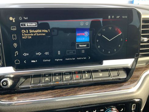 Used 2024 GMC Sierra 1500 Elevation image 38