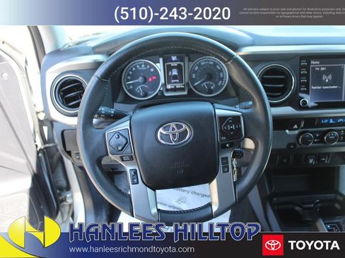 Used 2022 Toyota Tacoma SR5 RWD image 16