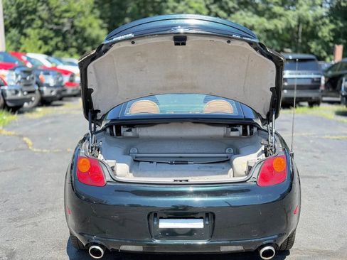 Used 2004 Lexus SC 430 Convertible w/ Preferred Accessory Pkg RWD image 11