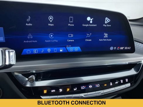 Certified 2024 Cadillac Lyriq Sport w/ LPO, Floor Liner Package AWD/4WD image 5